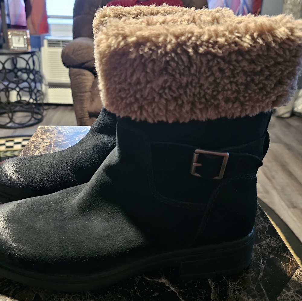 UGG Women's Boots
